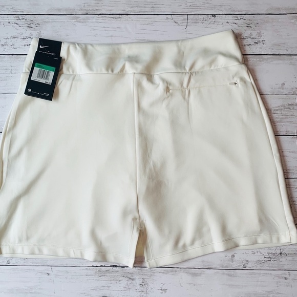 Nike Golf Skort Standard Fit - Picture 4 of 4